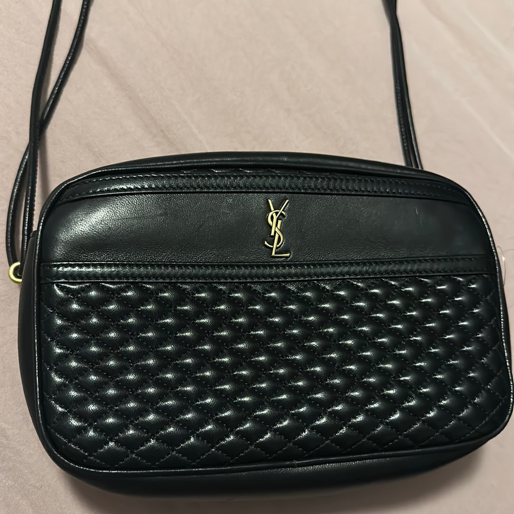 Ysl sac mng victoire handbag
